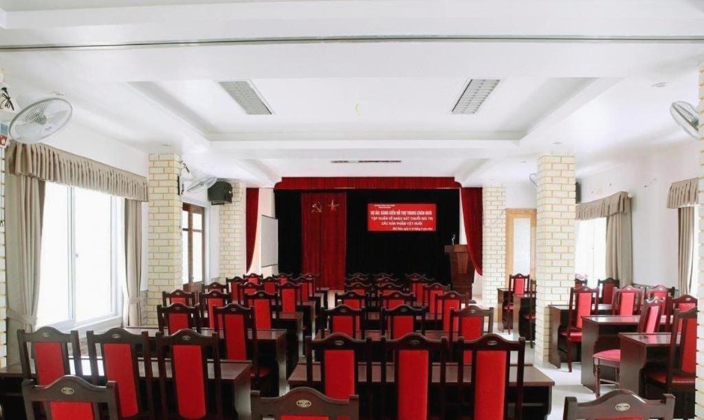מאי צ'או Ngoc Bach Hotel מראה חיצוני תמונה
