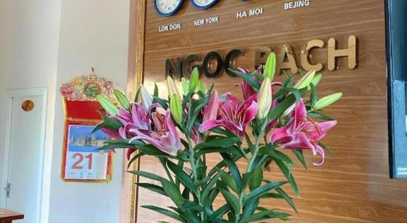 מאי צ'או Ngoc Bach Hotel מראה חיצוני תמונה