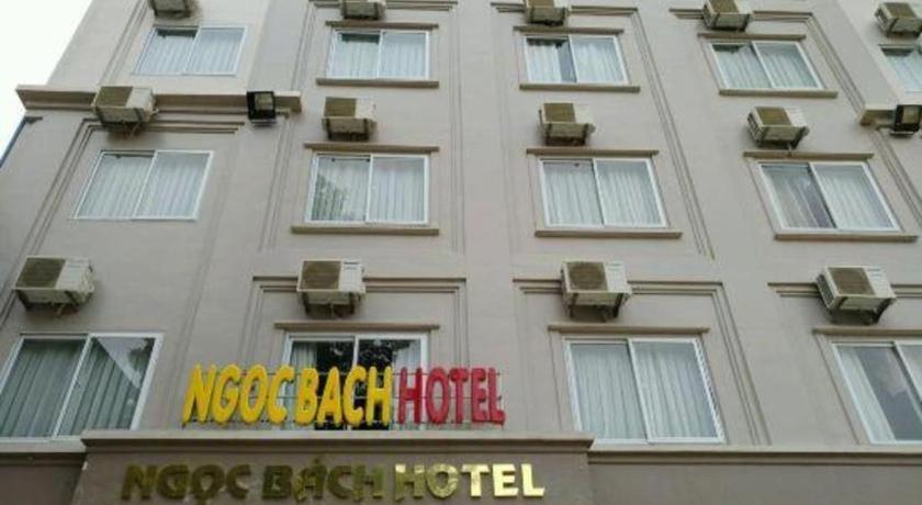 מאי צ'או Ngoc Bach Hotel מראה חיצוני תמונה