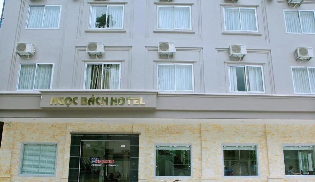 מאי צ'או Ngoc Bach Hotel מראה חיצוני תמונה